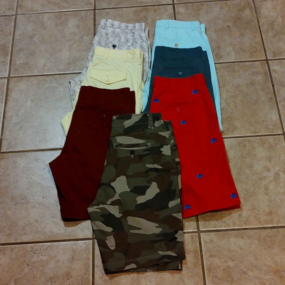 Bundle sale ‼️ men or boy shorts size 30